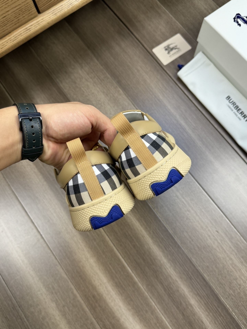 Burberry Sneakers